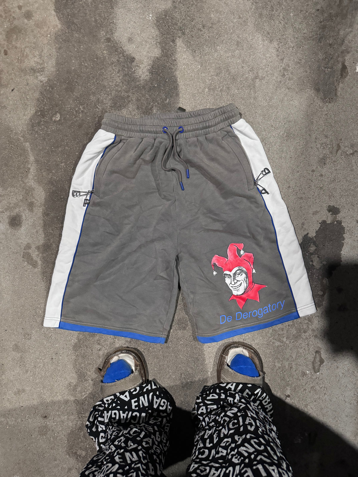 DEROGATORY JESTER SHORTS (sample)