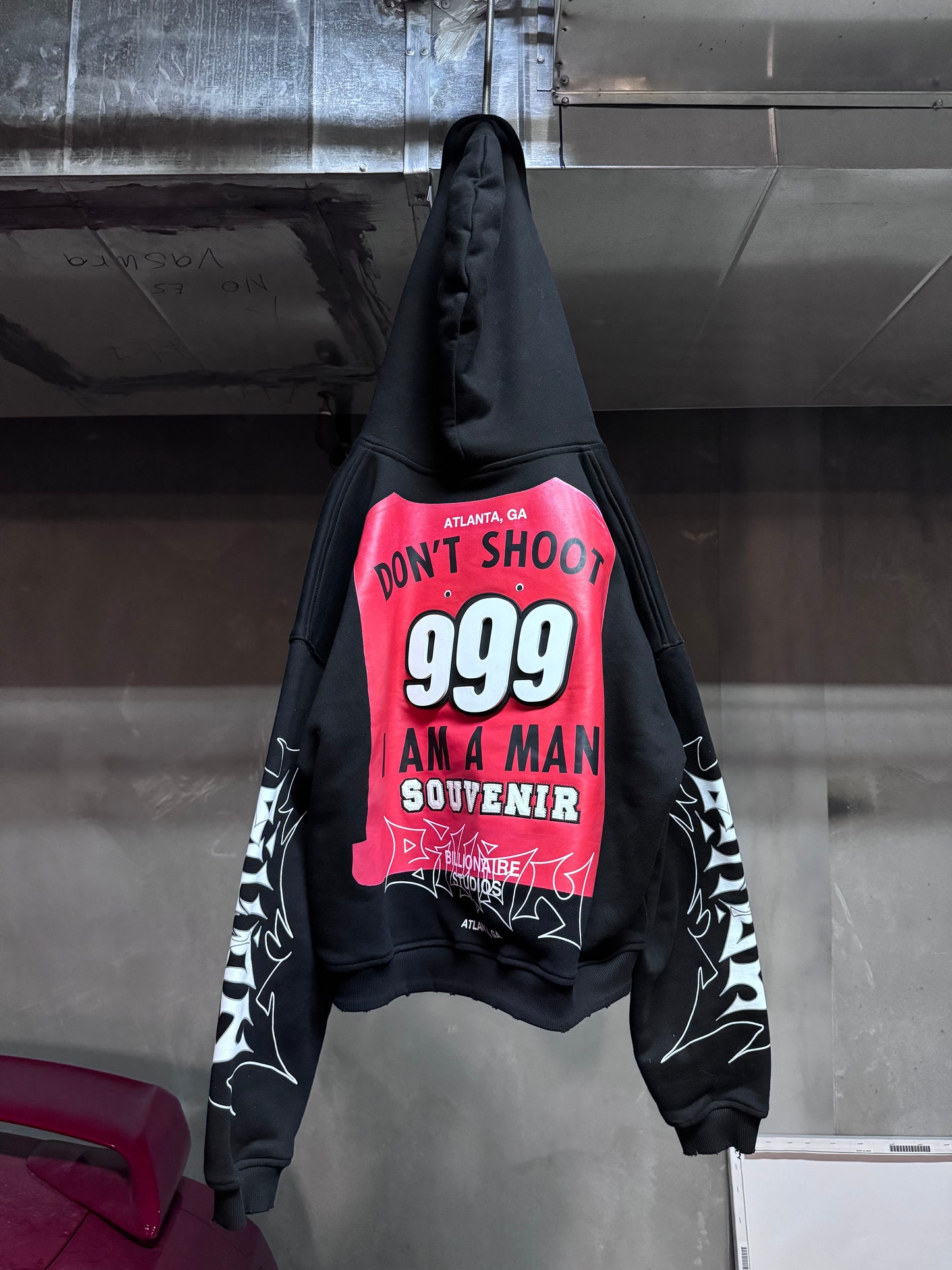 100% BYSTANDER HOODIE
