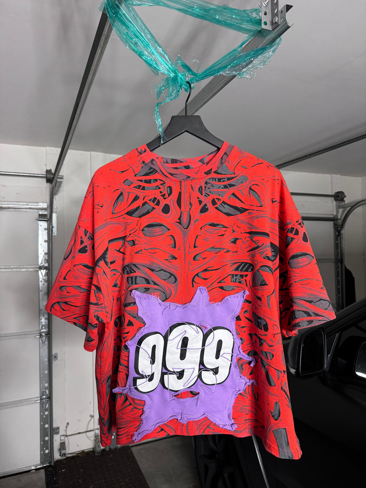 BLUTO SAVAGE TEE (sample never released)