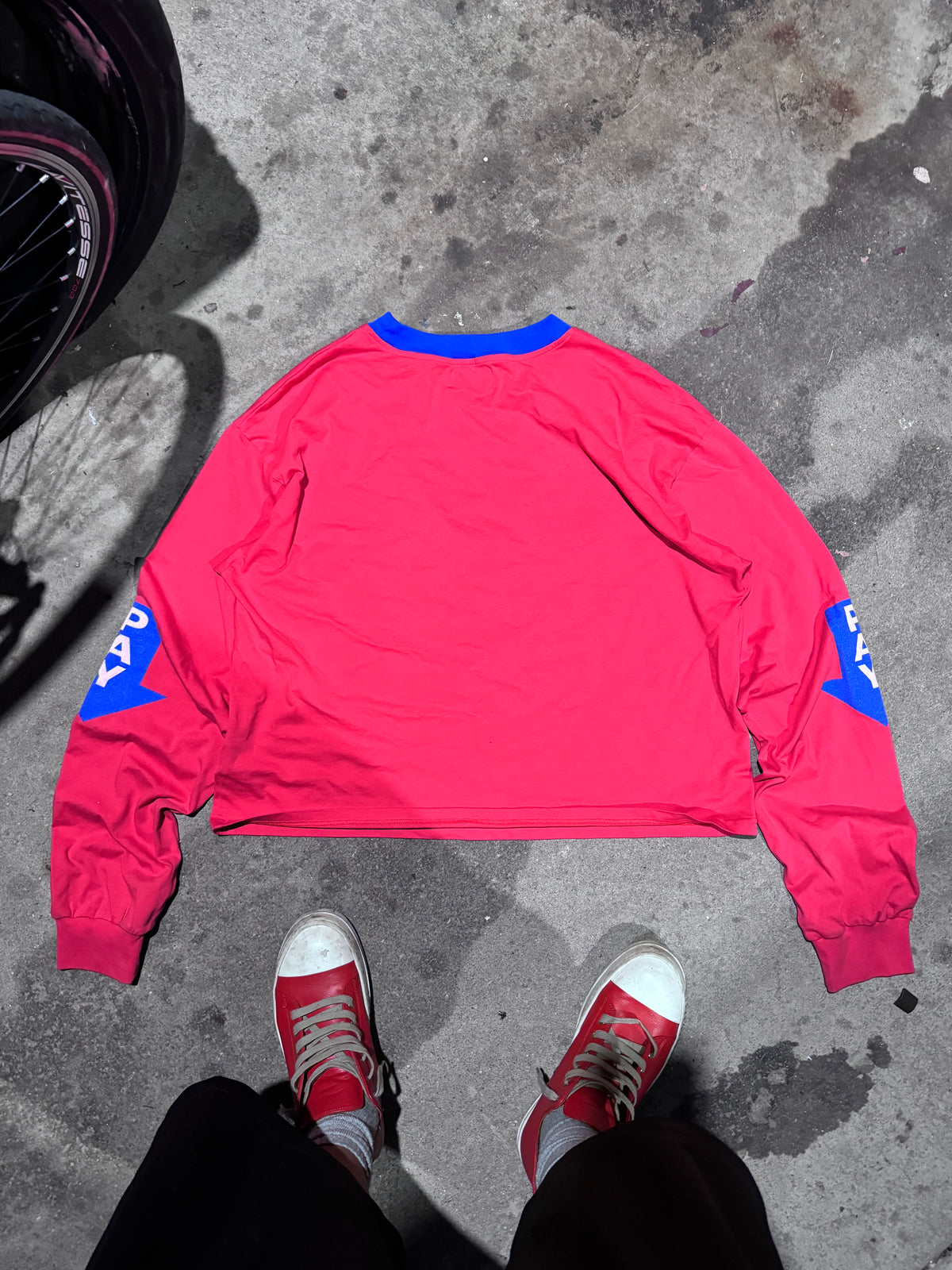 PAY-TOW DETERGENT TEE (sample)